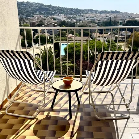 With Pool And Balcony In Appartamento *