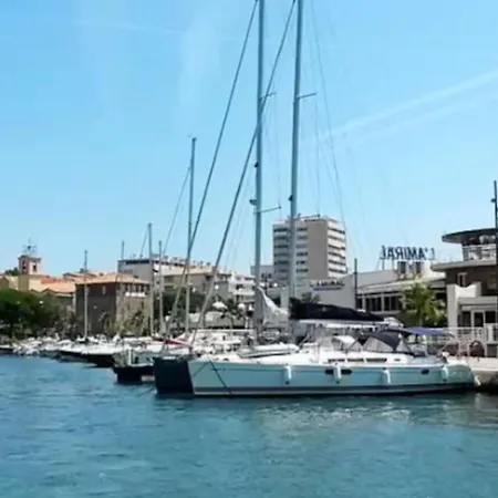 With Pool And Balcony In Sainte-Maxime